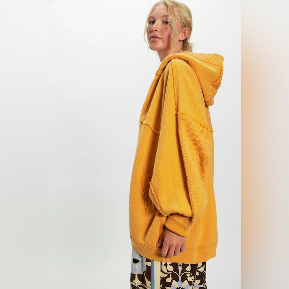 We The Free Forever Yours Cardi Sunflower - Picture 2 of 7